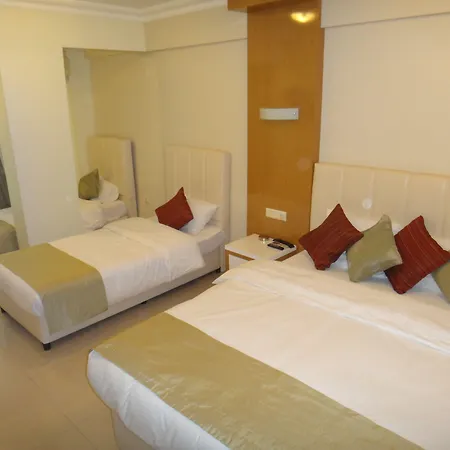 Ξενοδοχείο Temple 3*