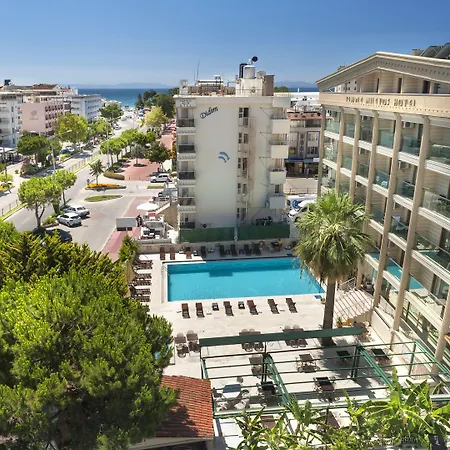 Ξενοδοχείο Temple 3*